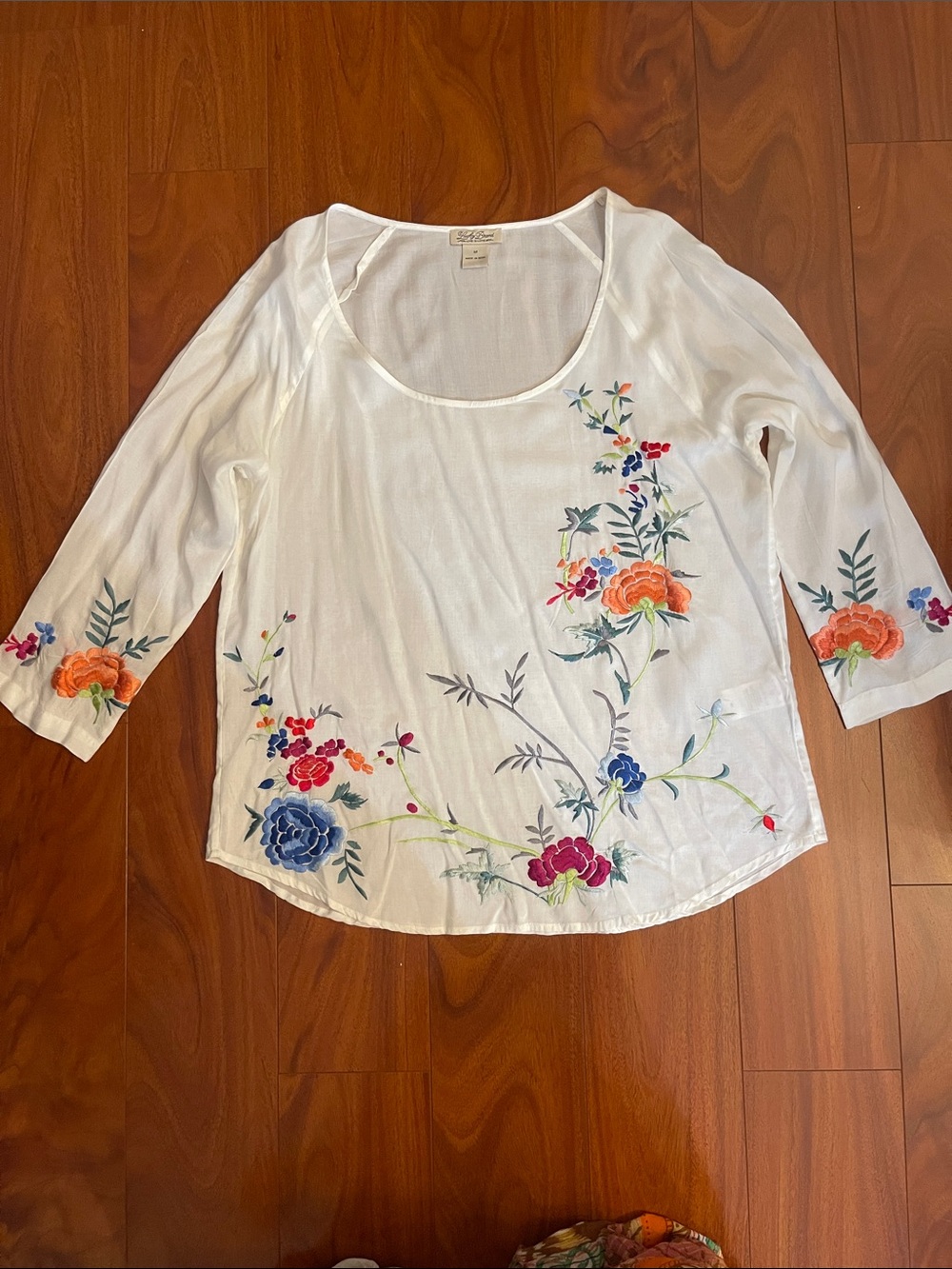 Lucky Brand White Scoop Neck Tunic with Multi-Color Floral Embroidery